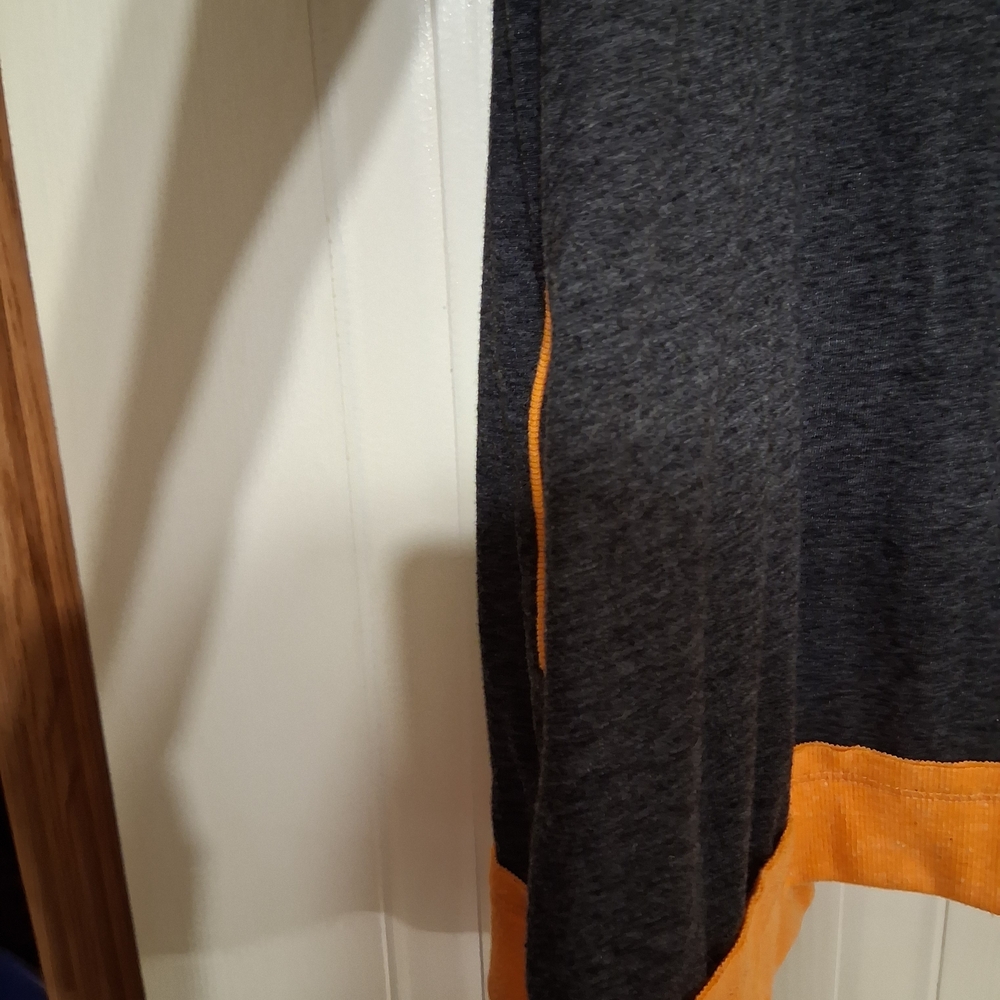 University Of Tennessee Hooded Cardigan - Picture 11 of 11